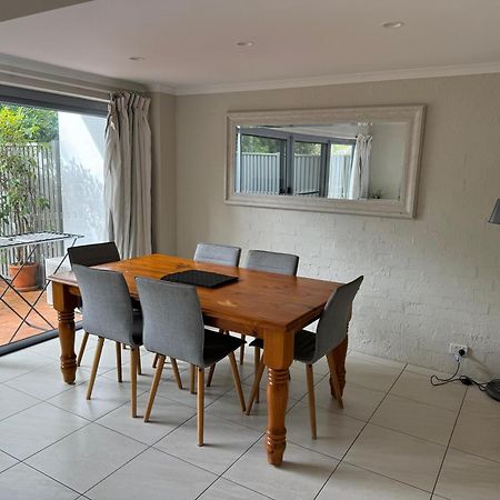 Le Court Villas Noosa Heads Luaran gambar