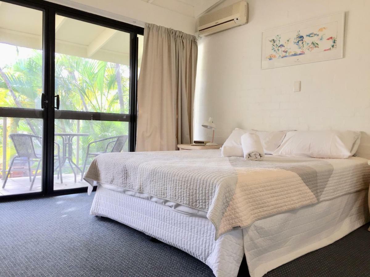 Le Court Villas Noosa Heads Luaran gambar