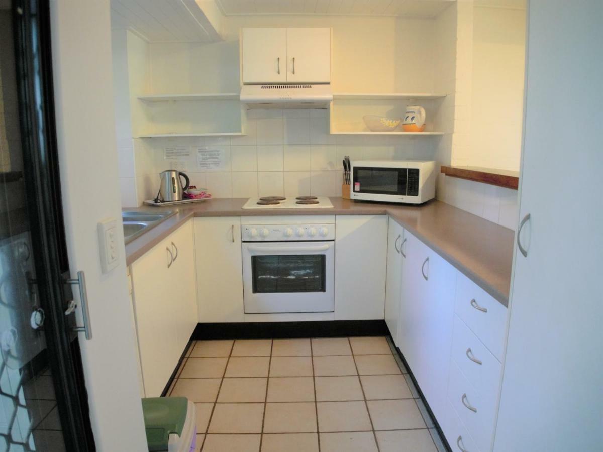 Le Court Villas Noosa Heads Luaran gambar